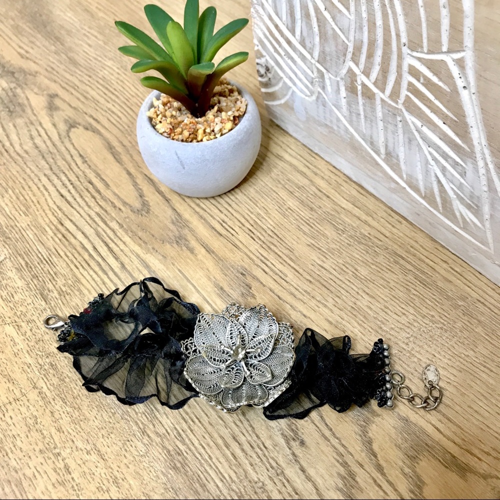 Bohemian Flower Black Bracelet
